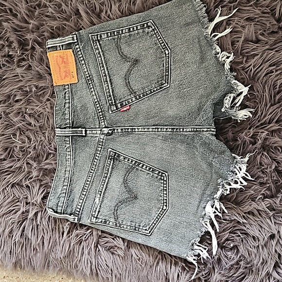 Levis 501 - Picture 2 of 2